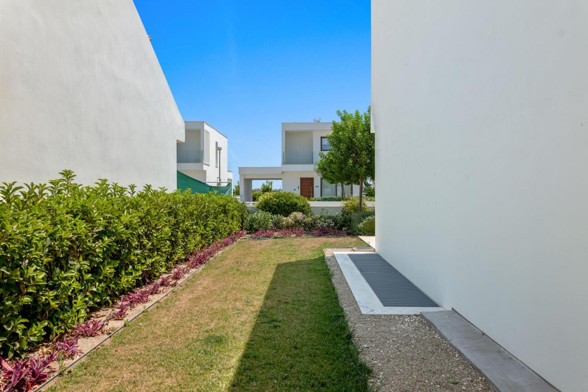 Serenity Waves Villa 17 لارنكا المظهر الخارجي الصورة